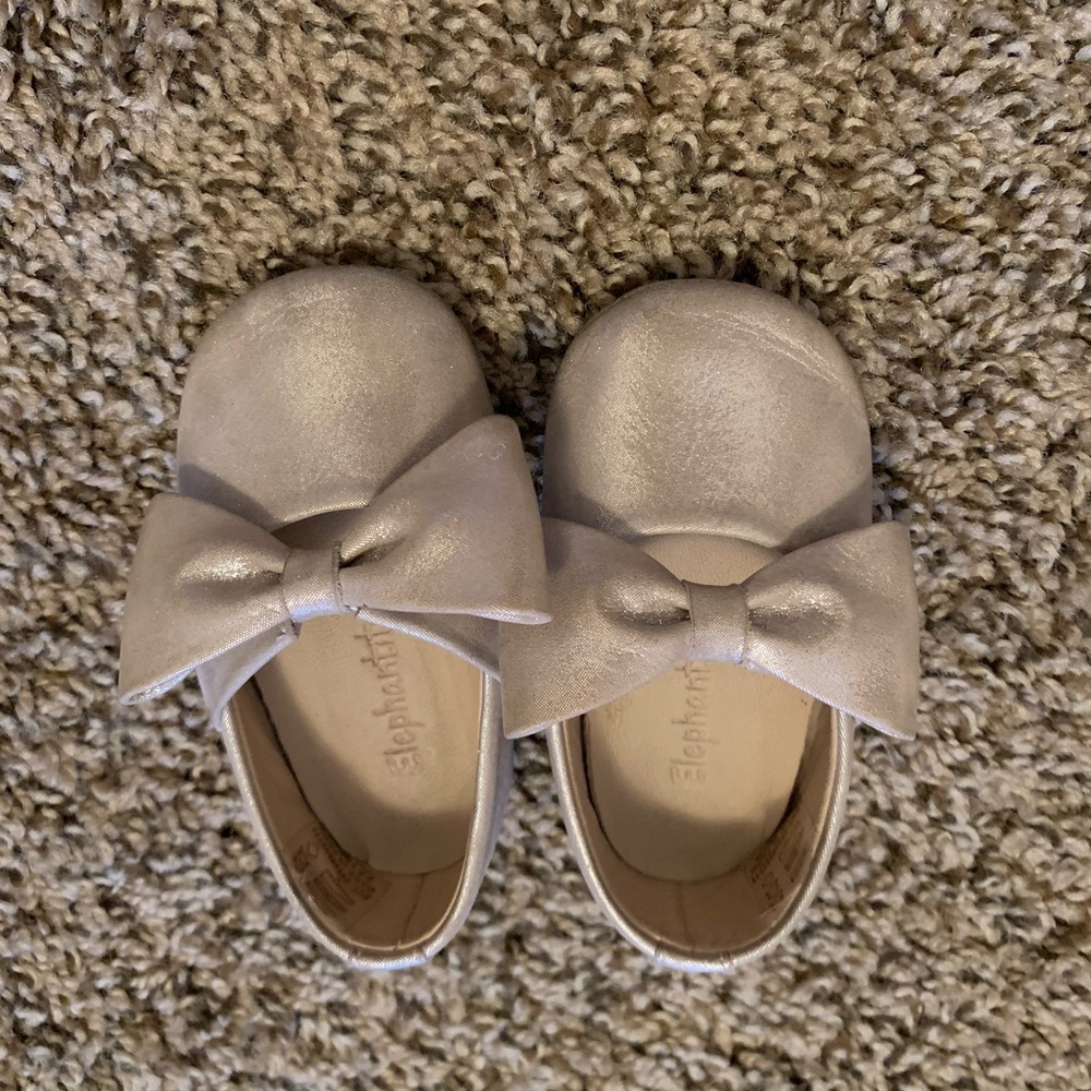 Baby girl shoes Elephantito
